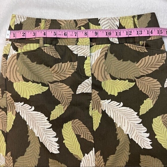 LOFT Women’s Mini Skirt with pockets, Size 2P, Brown Green Leaf Pattern - Picture 6 of 6